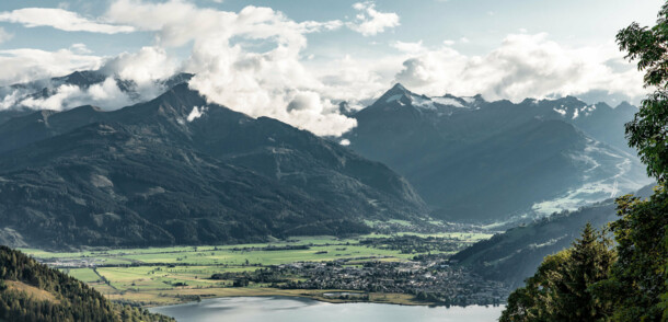     view to lake Zell / Zell am See